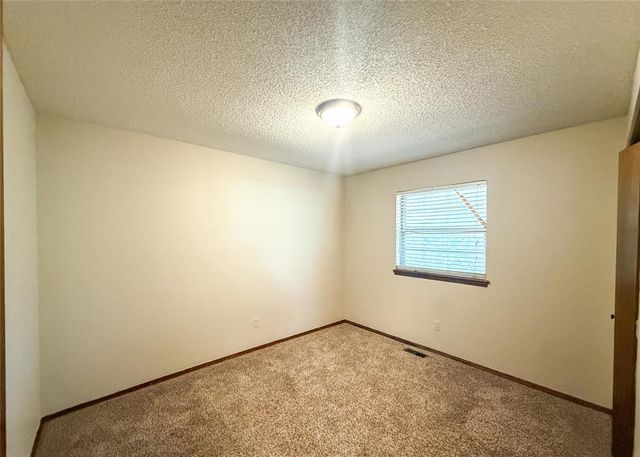 101 Sahoma Terrace, Edmond, OK 73013
