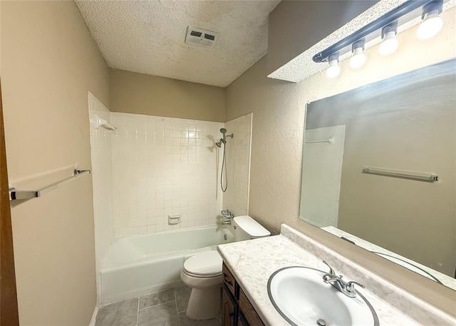 101 Sahoma Terrace, Edmond, OK 73013
