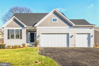 8071 WOODHOLME CIR, Pasadena, MD 21122