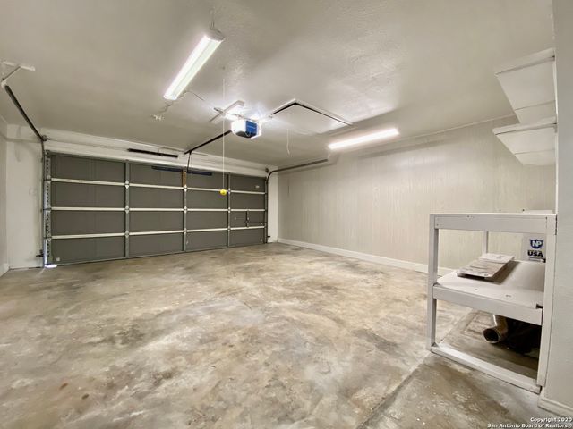 2806 BURNING TRAIL ST, San Antonio, TX 78247