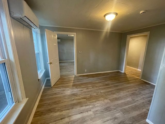 22 Knowlton Street 3B, Gardner, MA 01440