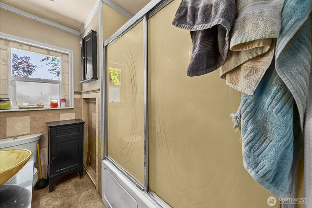 6823 60th Street E, Puyallup, WA 98371