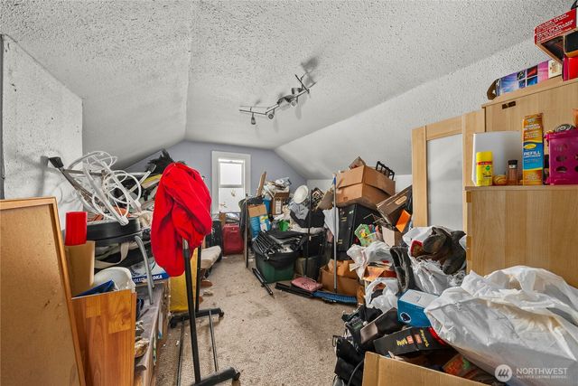 6823 60th Street E, Puyallup, WA 98371