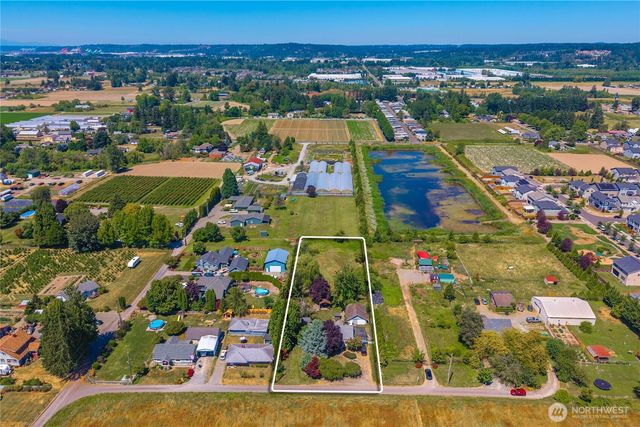 6823 60th Street E, Puyallup, WA 98371