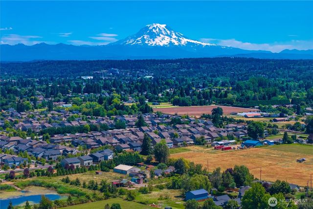6823 60th Street E, Puyallup, WA 98371