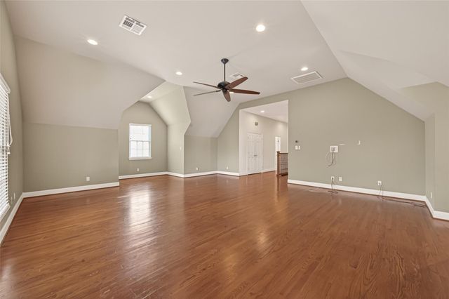 2405 Southgate Boulevard, Houston, TX 77030