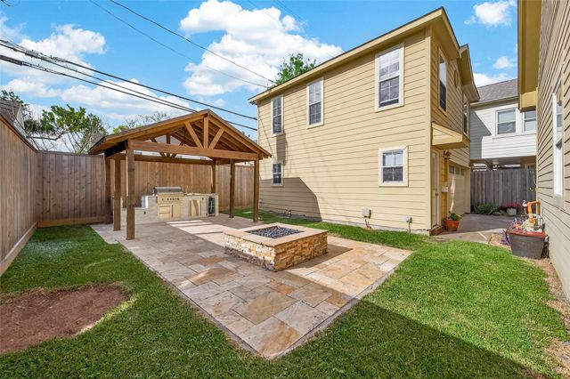 2405 Southgate Boulevard, Houston, TX 77030