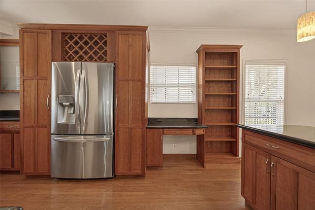 2405 Southgate Boulevard, Houston, TX 77030