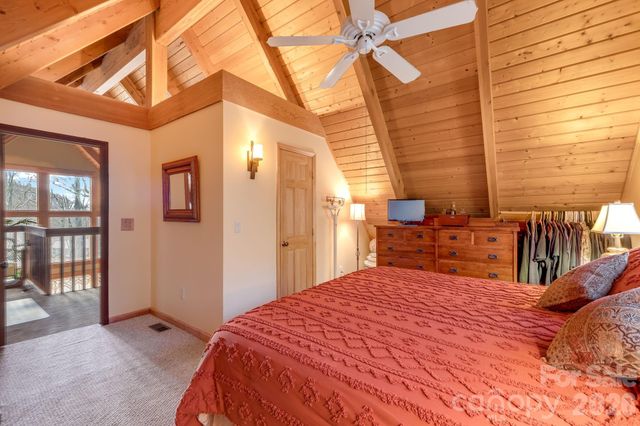 170 Wonderwood Lane, Clyde, NC 28721