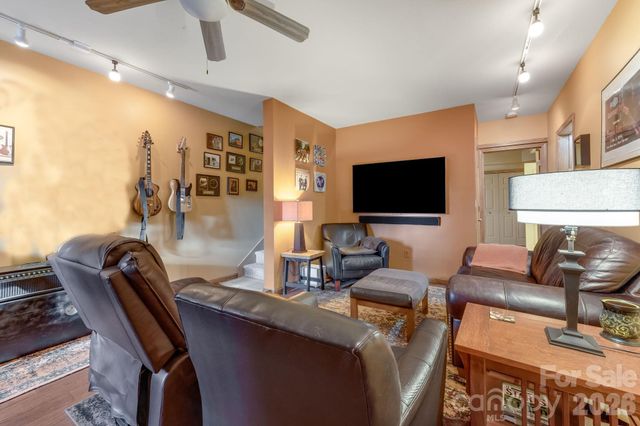 170 Wonderwood Lane, Clyde, NC 28721