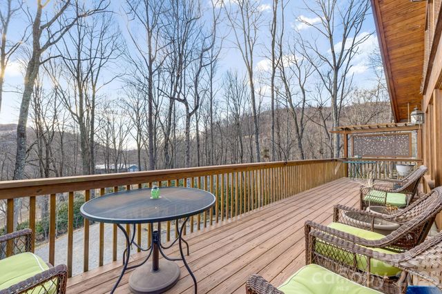 170 Wonderwood Lane, Clyde, NC 28721