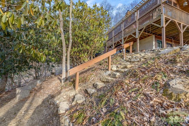 170 Wonderwood Lane, Clyde, NC 28721