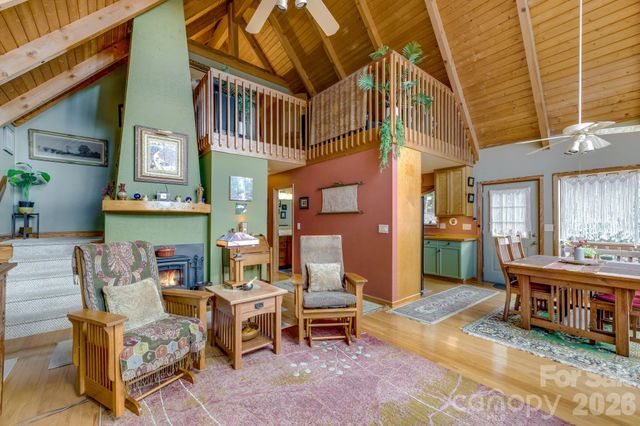 170 Wonderwood Lane, Clyde, NC 28721