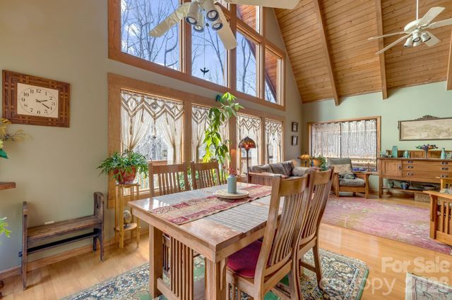 170 Wonderwood Lane, Clyde, NC 28721