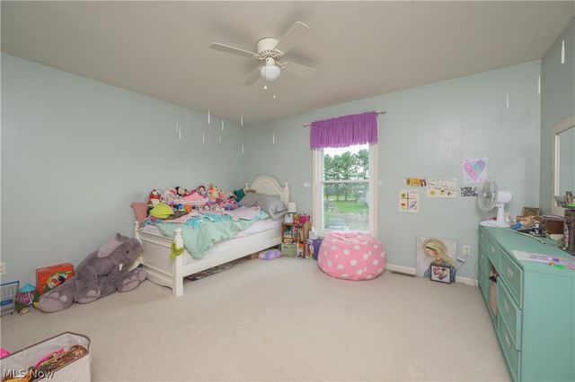 685 Willow Dale Street NW, Bolivar, OH 44612