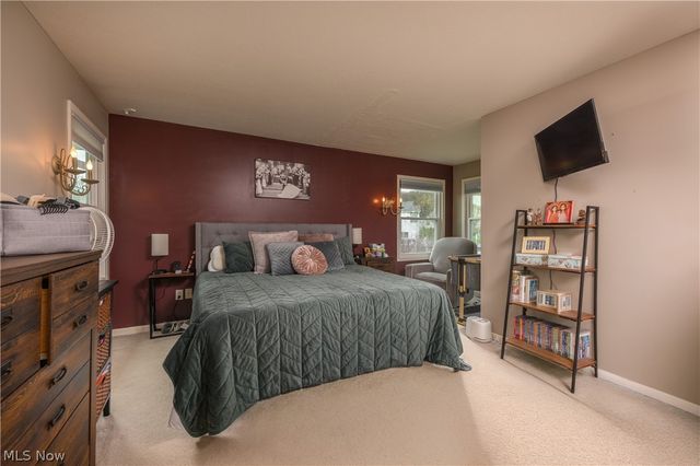 685 Willow Dale Street NW, Bolivar, OH 44612