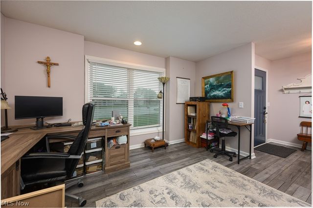 685 Willow Dale Street NW, Bolivar, OH 44612