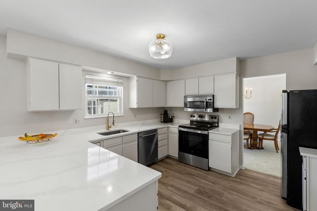 6 HOLLAND CT, Reisterstown, MD 21136