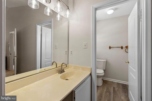 6 HOLLAND CT, Reisterstown, MD 21136