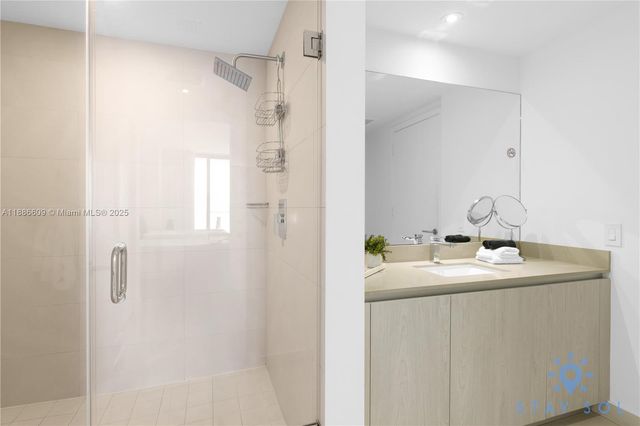 4111 S Ocean Dr 2605, Hollywood, FL 33019