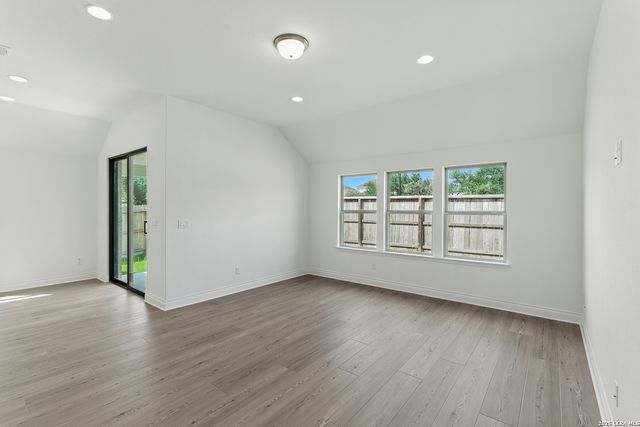 161 THORNY GRV, San Antonio, TX 78253