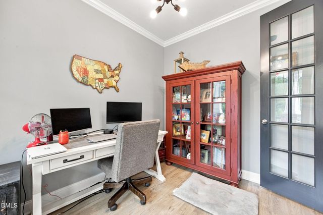 39 Monteith Drive, Chapel Hill, NC 27516