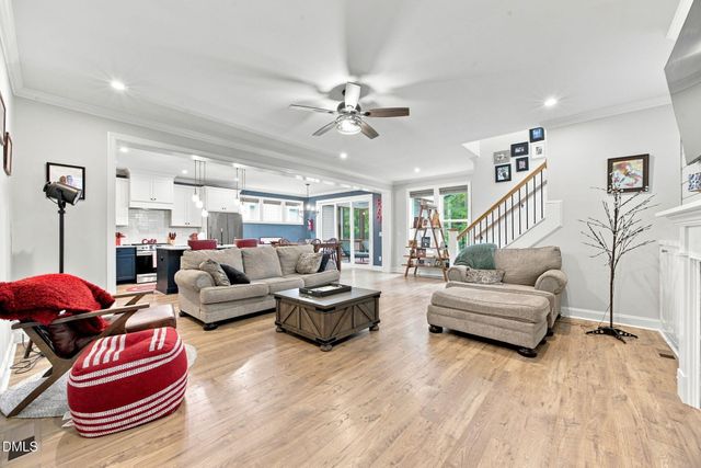 39 Monteith Drive, Chapel Hill, NC 27516