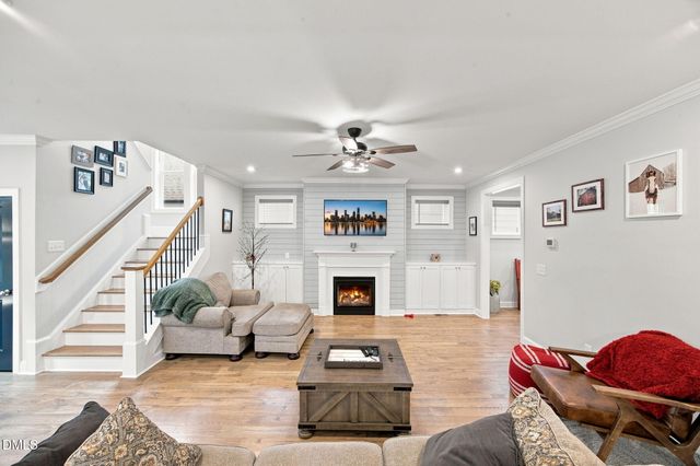 39 Monteith Drive, Chapel Hill, NC 27516