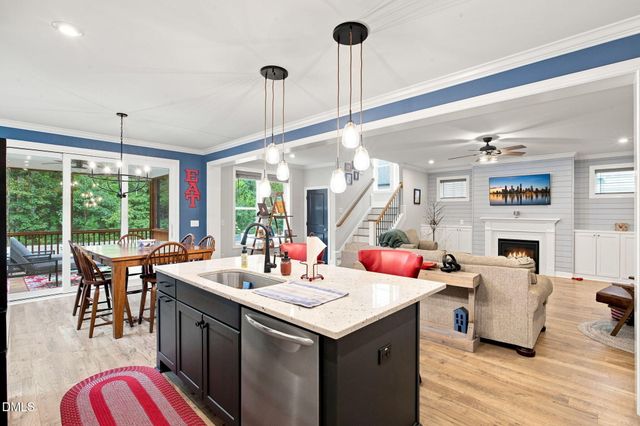39 Monteith Drive, Chapel Hill, NC 27516