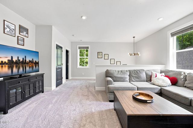 39 Monteith Drive, Chapel Hill, NC 27516