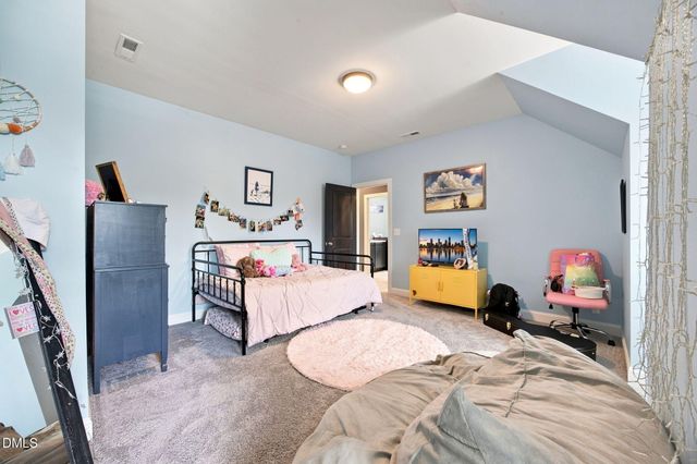 39 Monteith Drive, Chapel Hill, NC 27516