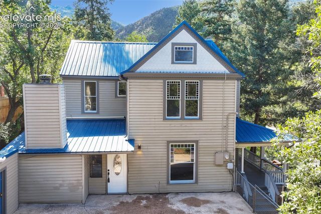 328 Spring Street, Manitou Springs, CO 80829