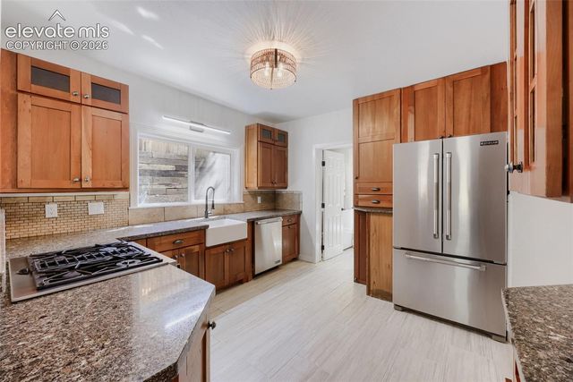 328 Spring Street, Manitou Springs, CO 80829
