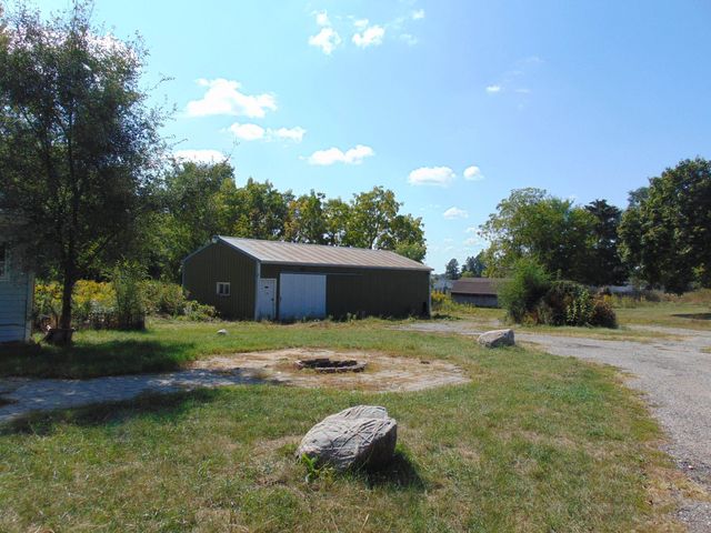 4052 S Shepherd Road, Mount Pleasant, MI 48858