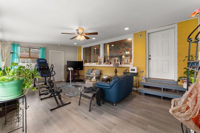 5340 Mary Ann Lane, Merrillville, IN 46410