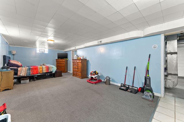 5340 Mary Ann Lane, Merrillville, IN 46410