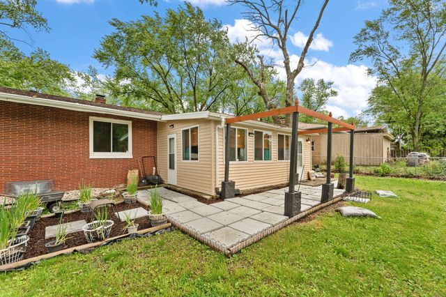 5340 Mary Ann Lane, Merrillville, IN 46410