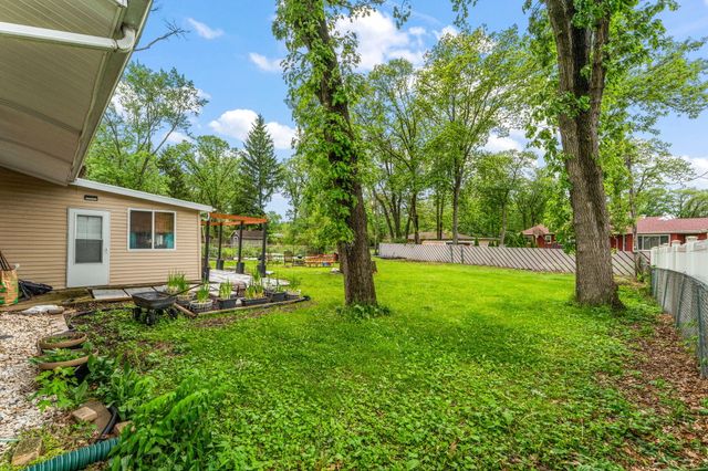 5340 Mary Ann Lane, Merrillville, IN 46410