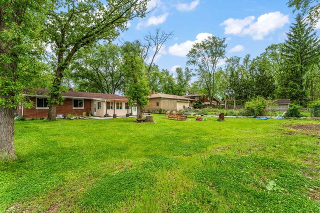 5340 Mary Ann Lane, Merrillville, IN 46410
