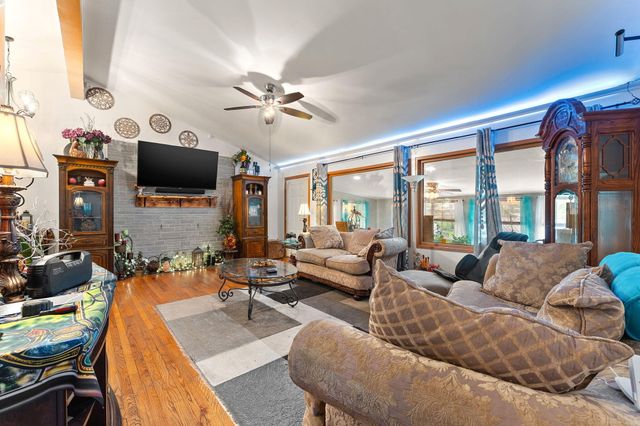 5340 Mary Ann Lane, Merrillville, IN 46410