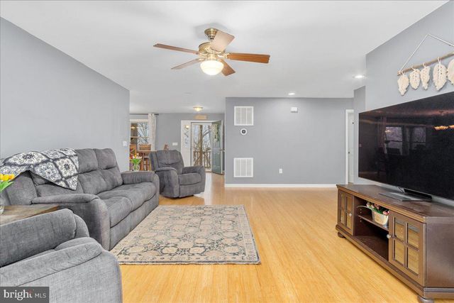 2800 KAETZEL RD, Knoxville, MD 21758