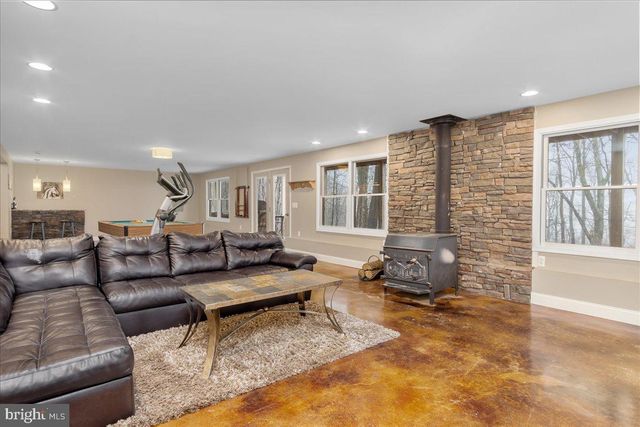 2800 KAETZEL RD, Knoxville, MD 21758