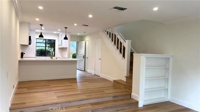 196 Pineview, Irvine, CA 92620