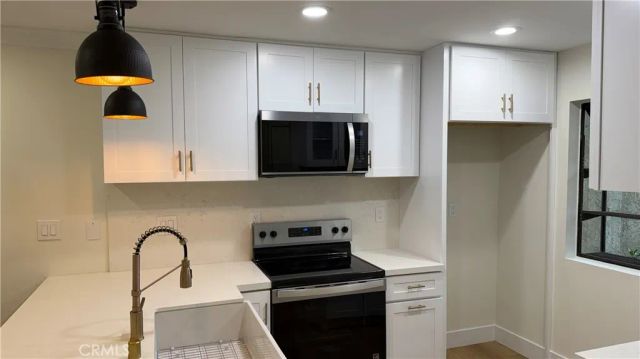 196 Pineview, Irvine, CA 92620