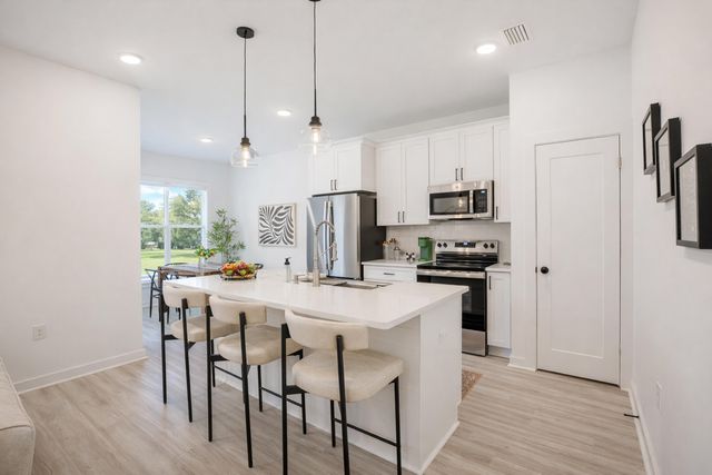 2013 Baldwin Street, Chipley, FL 32428