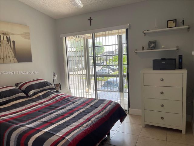 19055 NW 62nd Ave 205, Hialeah, FL 33015