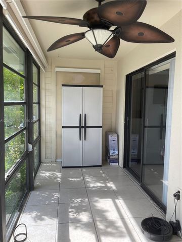 19055 NW 62nd Ave 205, Hialeah, FL 33015