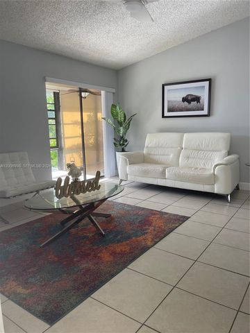 19055 NW 62nd Ave 205, Hialeah, FL 33015