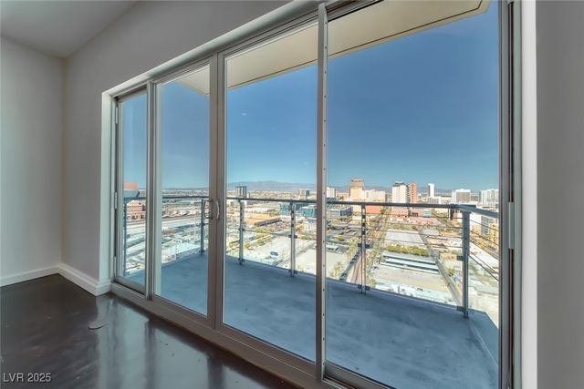 200 Hoover Avenue 1712, Las Vegas, NV 89101