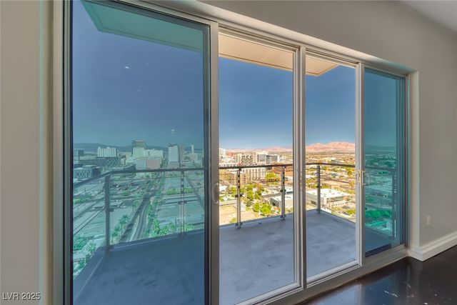 200 Hoover Avenue 1712, Las Vegas, NV 89101